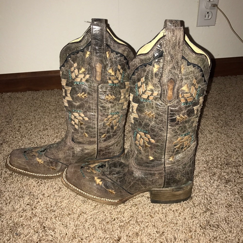 Women's Corral Boots Cowboy Boots size 6.5